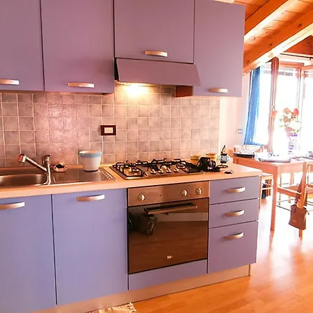 Apartment Il Castellaccio San Siro (Lombardy)